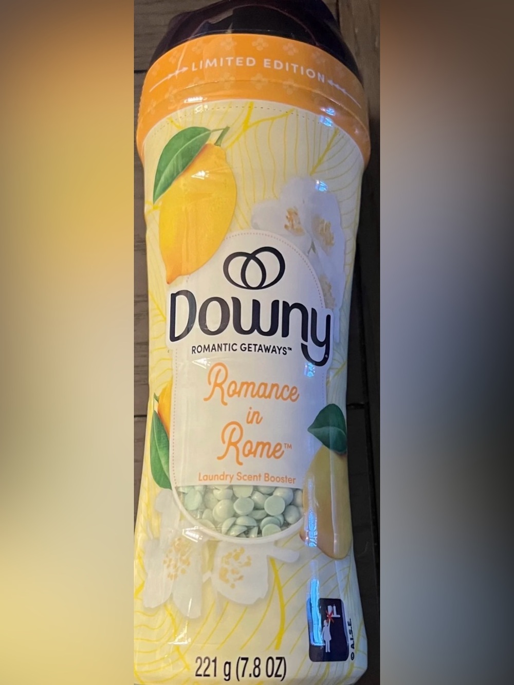 Downy Romantic Getaways Limited Edition Romance In Rome Scent Beads Rare! New!